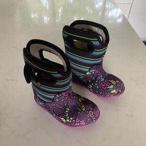 Baby Bogs Boots 6C NW Floral Stripe